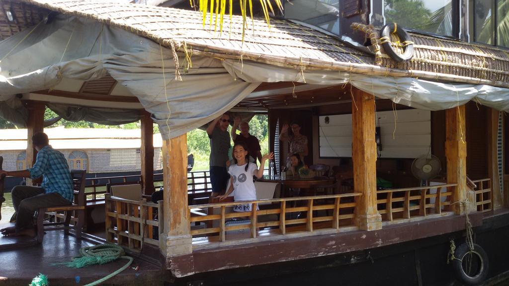 Keralan Homestay Alappuzha 외부 사진
